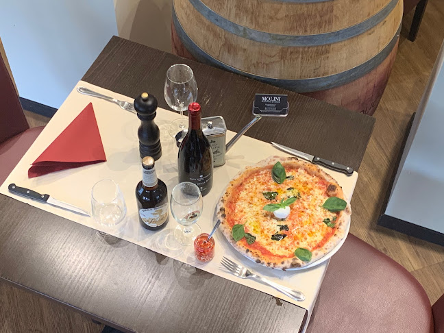 Opinii despre Molini Pizza Luzern-Eichhof în Kriens - Gastronomie und Hotellerie