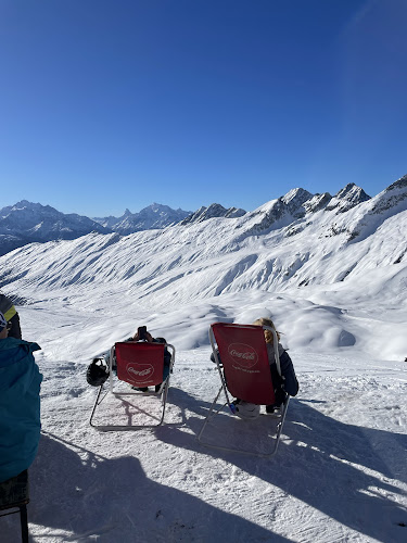 Opinii despre Hexenbar Belalp în Belalp - Gastronomie und Hotellerie