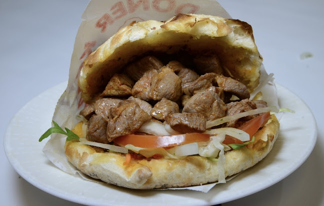 Opinii despre KAPRiS KEBAP PIZZA TACOS în Geneva - Gastronomie und Hotellerie