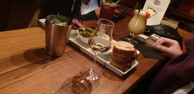 Opinii despre More Bar în Bubikon - Gastronomie und Hotellerie