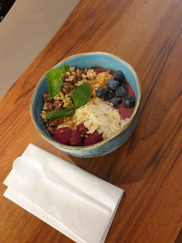 Comentarii opinii despre Mega Waffel