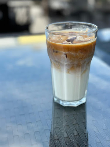 Hills Coffee - Tea Room de Cressy