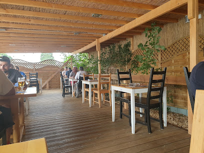 Le Cheval Blanc Chez Paco