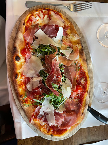 Restaurant Pizzeria Turicum - Gastronomie und Hotellerie