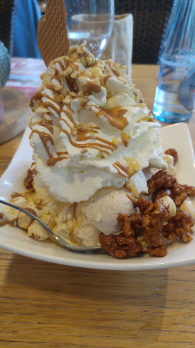 Aal- & Forellenräucherei Hoffmann GmbH - Onex