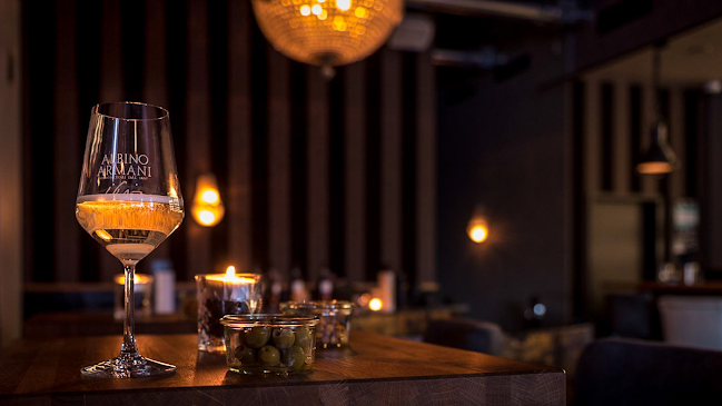 OscarOne Bar & Lounge - Gastronomie und Hotellerie