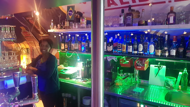 Comentarii opinii despre Altes Keller-Theater GmbH