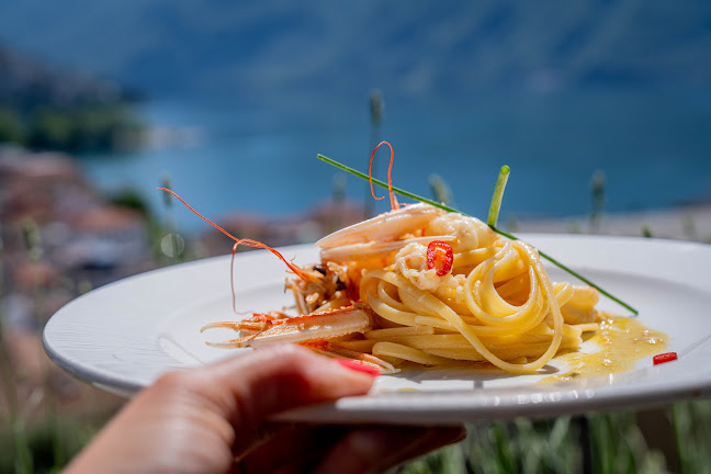 Comentarii opinii despre AnaCapri