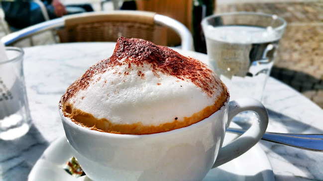 Opinii despre RICARDOS Café Bar în Rapperswil-Jona - Gastronomie und Hotellerie