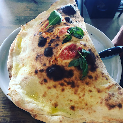 Pizzeria Calabria Dai 3 Fratelli Scalea