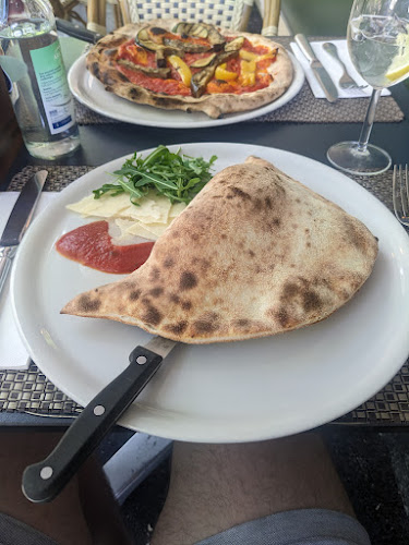 Comentarii opinii despre L'Artista