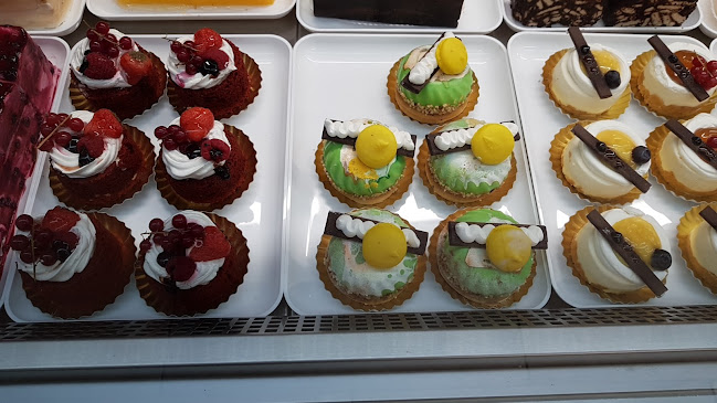 Opinii despre Boulangerie Pâtisserie La Delicia de Portugal în Corcelles-Cormondrèche - Gastronomie und Hotellerie