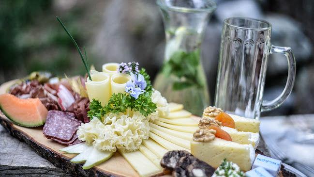 Jägerstübli Santos Bar - Gastronomie und Hotellerie