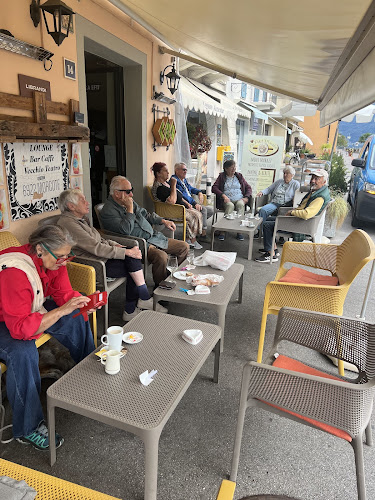 Caffè-Bar Vecchio Teatro - Gastronomie und Hotellerie