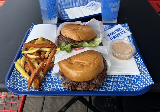 Pretty Patty - Smash Burger - Gastronomie und Hotellerie