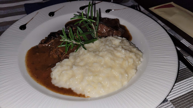 Comentarii opinii despre I pini