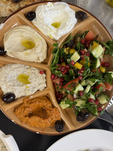 Babylon Restaurant مطعم عربي عراقي - Gastronomie und Hotellerie