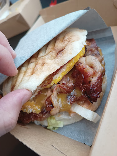 Opinii despre Kris Grill în Rapperswil-Jona - Gastronomie und Hotellerie