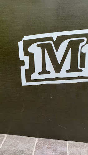 Opinii despre Garden MiniGolf (Indoor) în Lugano - Gastronomie und Hotellerie