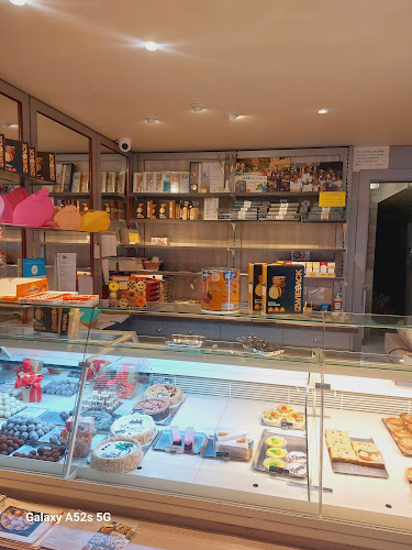 Boulangerie Pâtisserie Chez Tinet O. Pierrehumbert - Gastronomie und Hotellerie