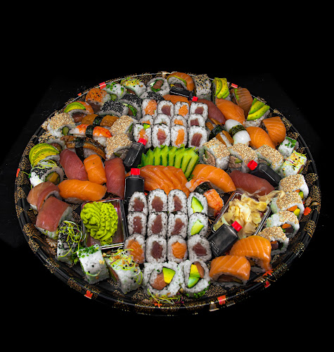 YUSHU- Sushi, Momo's & more