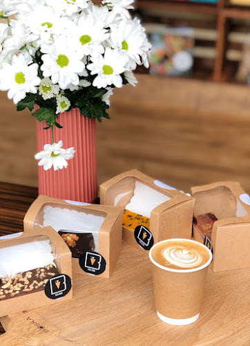 Comentarii opinii despre Vegbox, Cake, Sandwich, Coffee