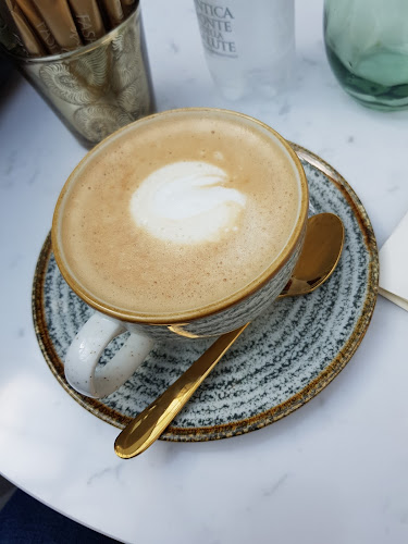 Via Angelo Maspoli 18, 6850 Mendrisio