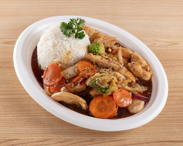 Asia-Kurier Bäch (CHOLON) - Gastronomie und Hotellerie