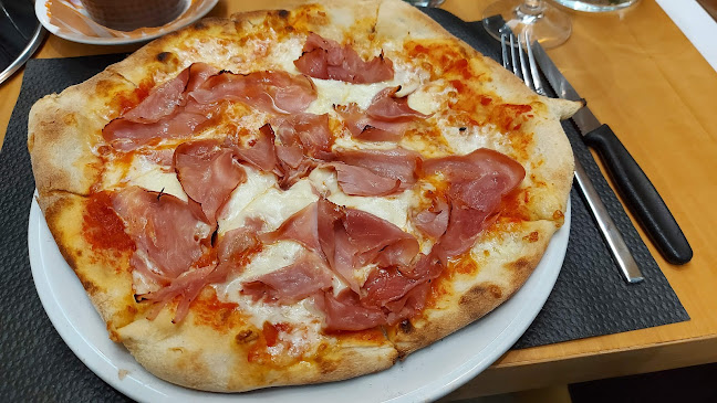 Trattoria Toscana Sàrl - La Chaux-de-Fonds