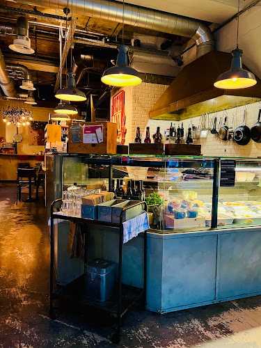 PASTARAZZI Hirschengraben