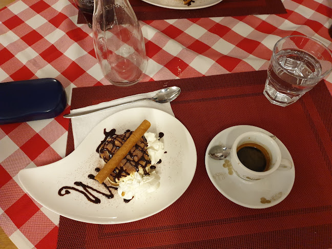 Trattoria Napoli GmbH - Gastronomie und Hotellerie