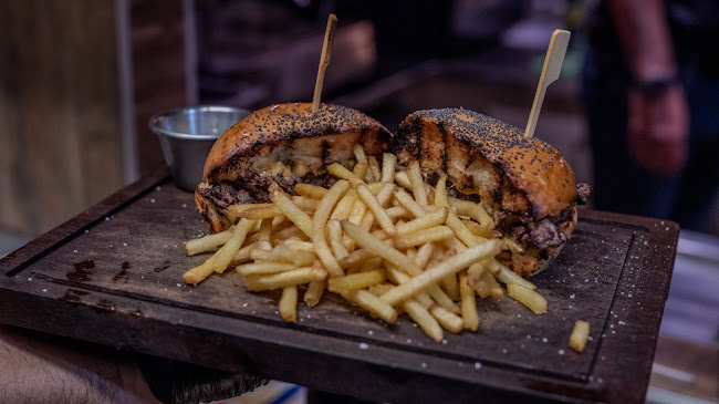 SAFE MEAT (STEAKHOUSE) - Gastronomie und Hotellerie