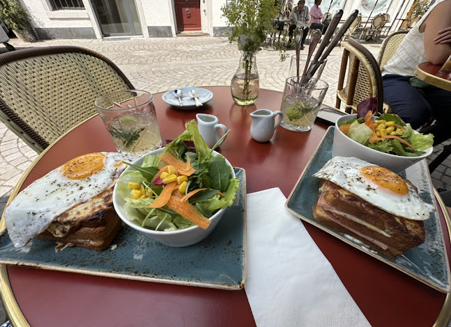 Comentarii opinii despre Mardi Gras