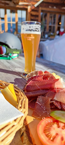 Opinii despre Mäderbeiz Pischa în Davos - Gastronomie und Hotellerie