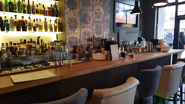 OscarOne Bar & Lounge - Gastronomie und Hotellerie