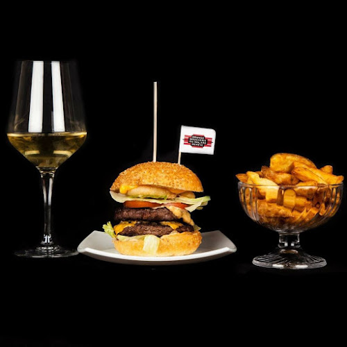 Comentarii opinii despre Funky Monkey Room