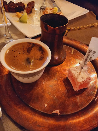 T'ga za jug - Gastronomie und Hotellerie