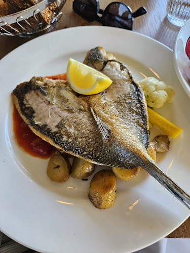 Opinii despre Restaurant Rosengarten în Bern - Gastronomie und Hotellerie