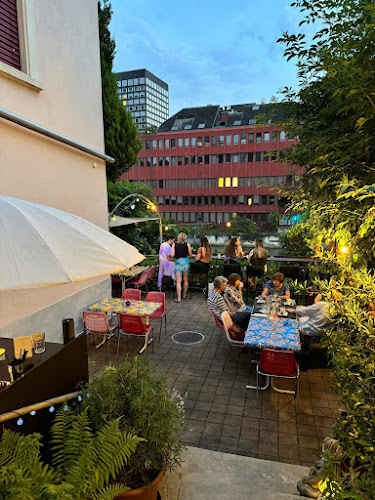 Comentarii opinii despre Taj Palace Indian cuisine, Seit 1995