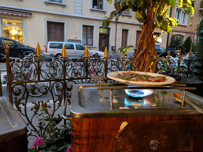 Ristorante Napoli - Gastronomie und Hotellerie