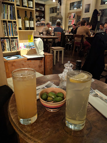 Comentarii opinii despre Spaccio Vini