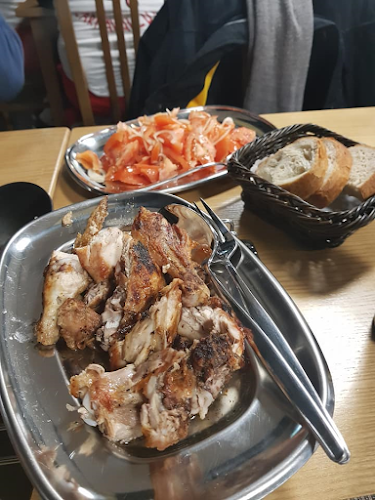 Opinii despre Poulet à Guia în Monthey - Gastronomie und Hotellerie