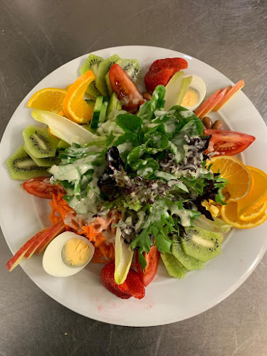 Opinii despre Restaurant Rössli Habstetten în Bolligen - Gastronomie und Hotellerie