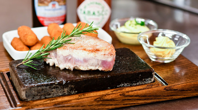 Opinii despre Gasthof Rössli Dürrenast în Thun - Gastronomie und Hotellerie