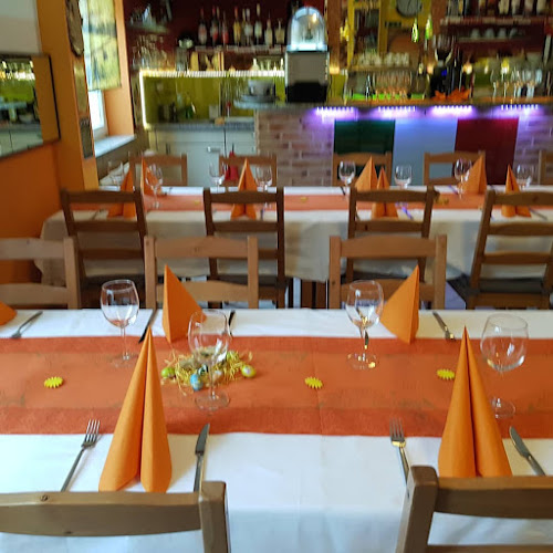 Il Panzerotto - Gastronomie und Hotellerie