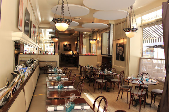 L'Esquisse: Grill & Bar - Gastronomie und Hotellerie