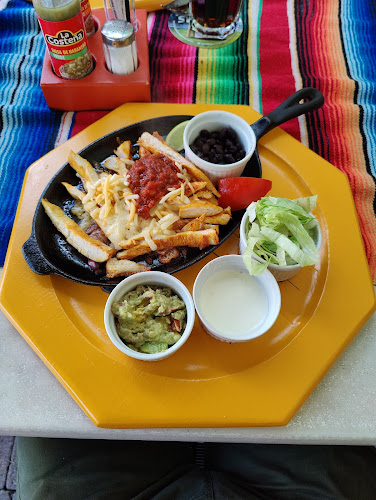 Nuevo Sombrero - Gastronomie und Hotellerie