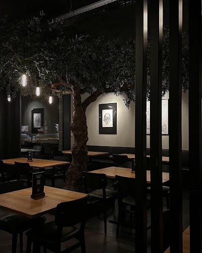 Aicha's Restaurant & Café