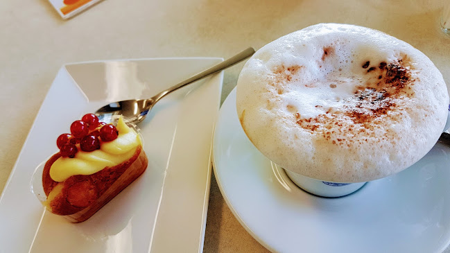 Angolo Dolce • Caffé-Bar • Pasticceria • Gelateria • Ristorante