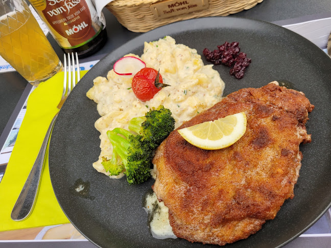 Comentarii opinii despre Bäckerei-Konditorei, Restaurant Hörnli Hemberg